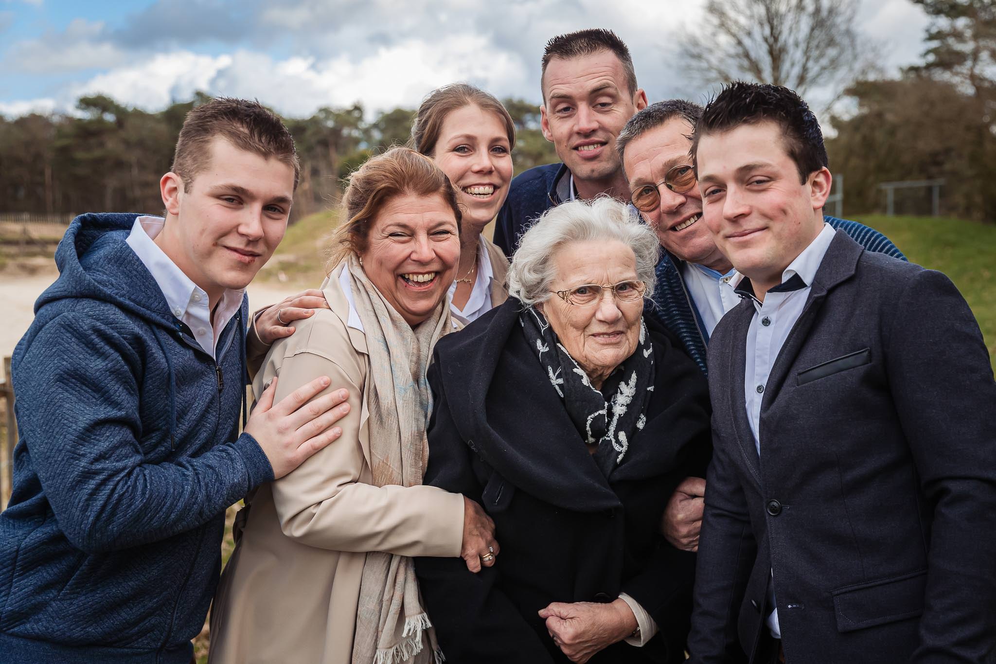 Familie fotoshoot de perfecte gelegenheid voor een gezellige familie fotoshoot op een unieke locatie in de Achterhoek