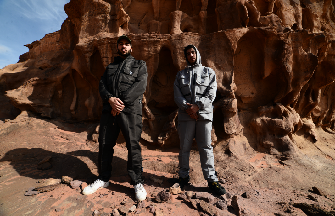 desert-1@2x