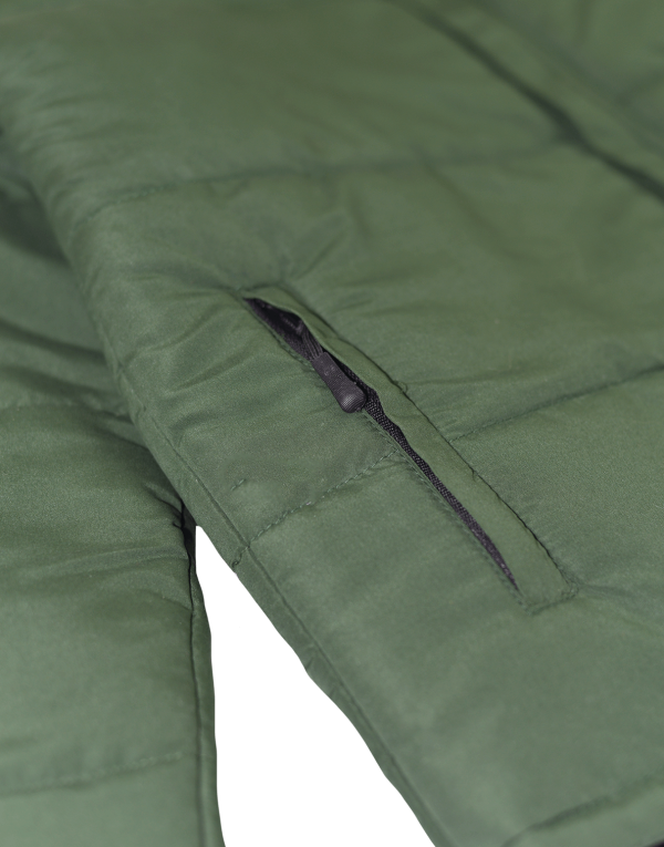 puffer-jacket-detail-pocket