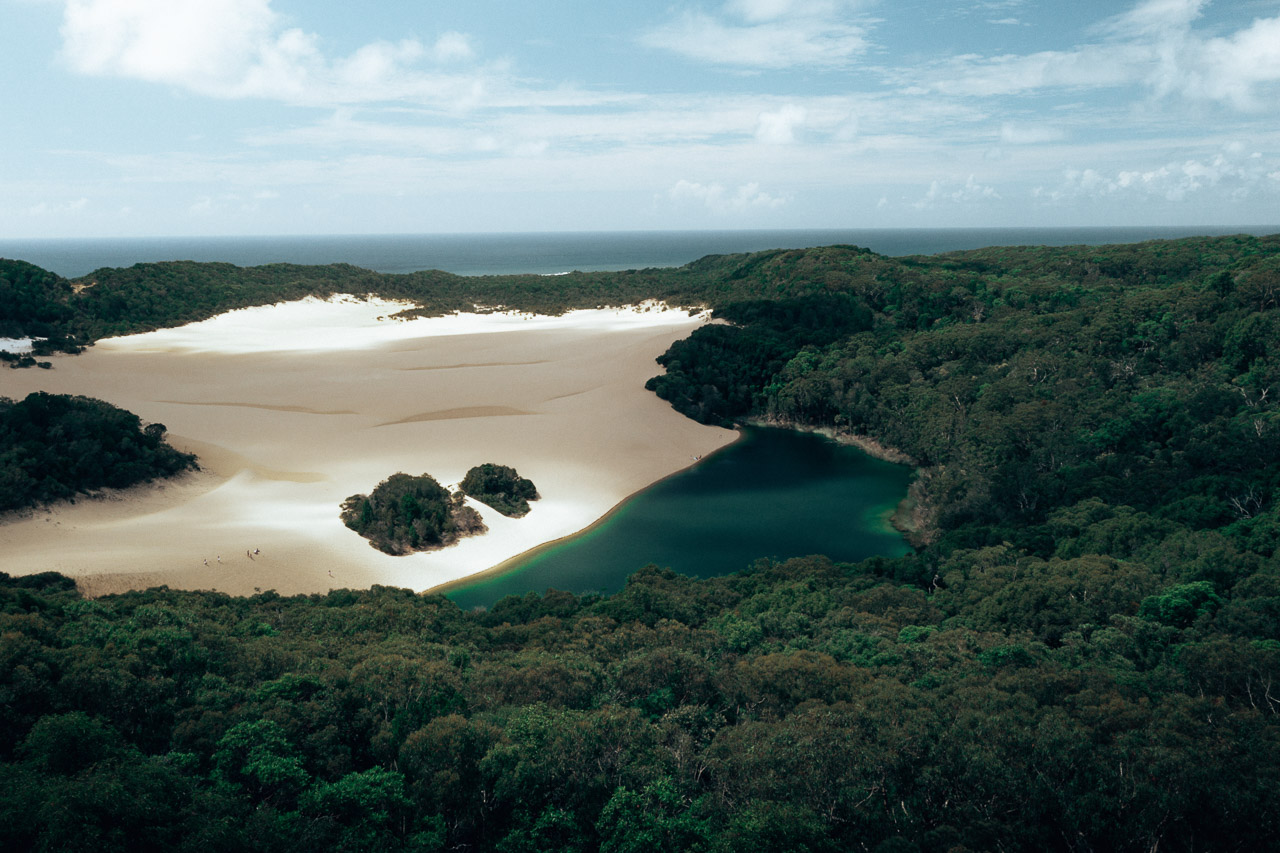 Lake Wabby - 4WD on Fraser Island