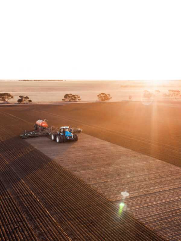 Farmwork - Seeding Barkers field2- IG1