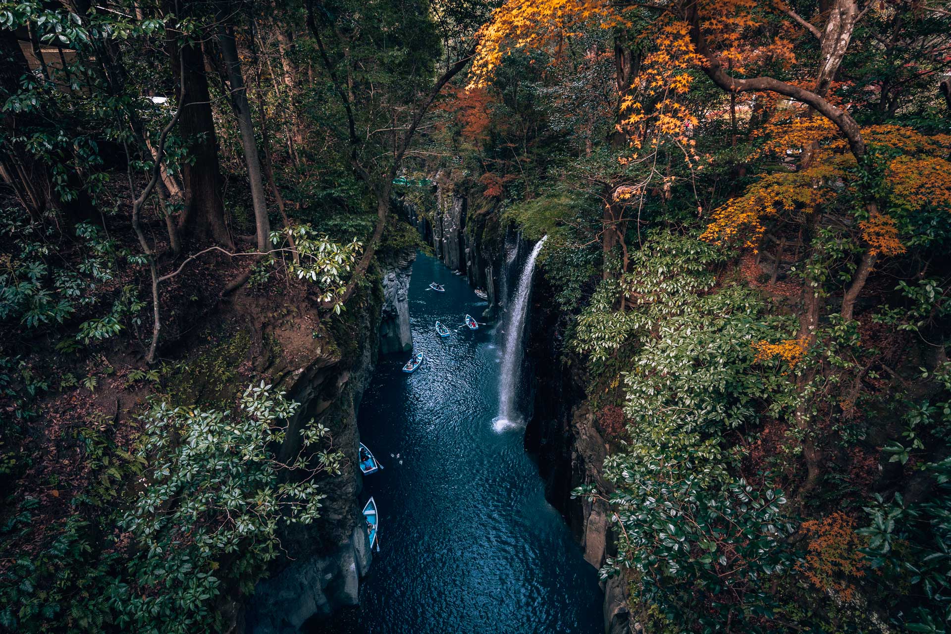 Takachiho Gorge - One of the most beautiful places in Japan