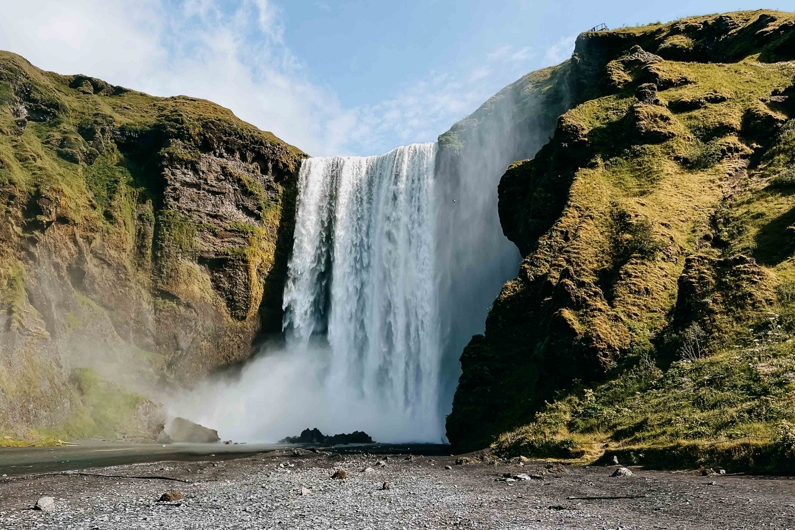 The 5 Most Adventurous & best hikes in Iceland