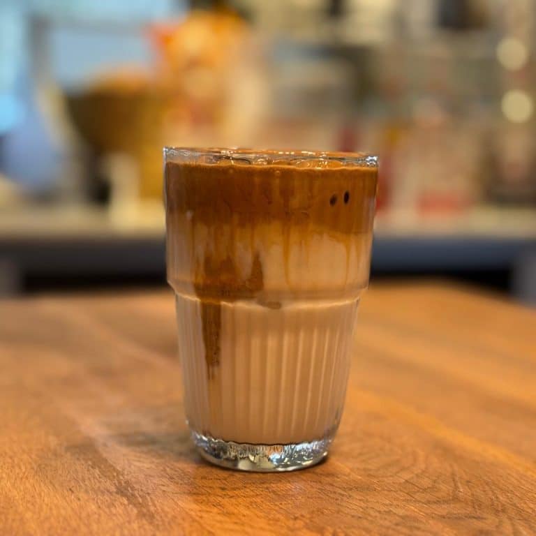 Dalgona coffee