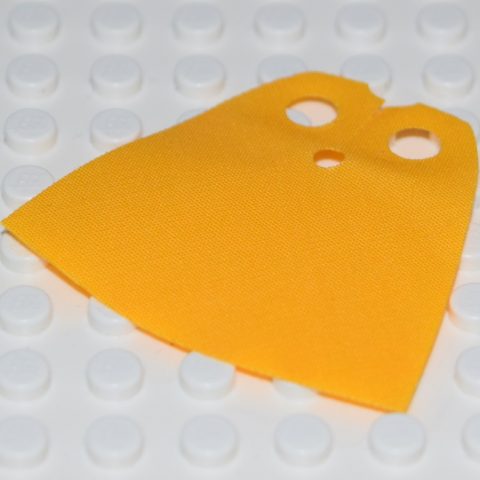 LEGO Yellow Standard Cape with Regular Starched Texture (50231)