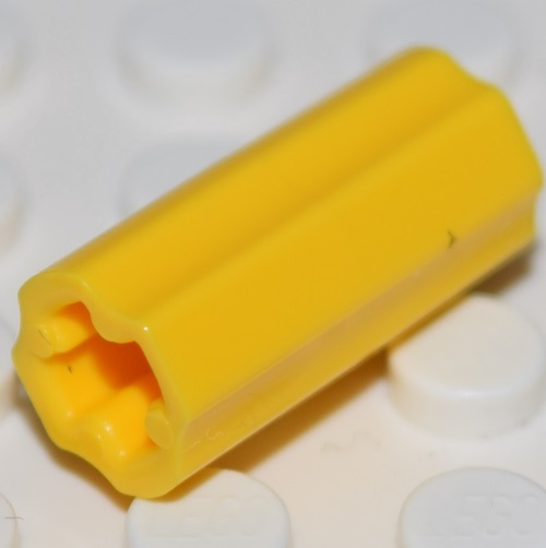 4519010 Cross Axle, Extension, 2M (59443) Bright Yellow Minifigur.se