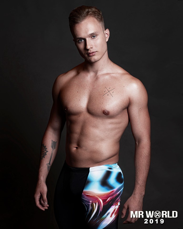 Мистер ворлд. Nick Taylor Sportswear. Mister World форум.