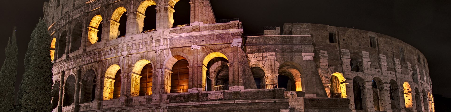 Kolosseum vor Sonneaufgang Rom kostenlos erleben