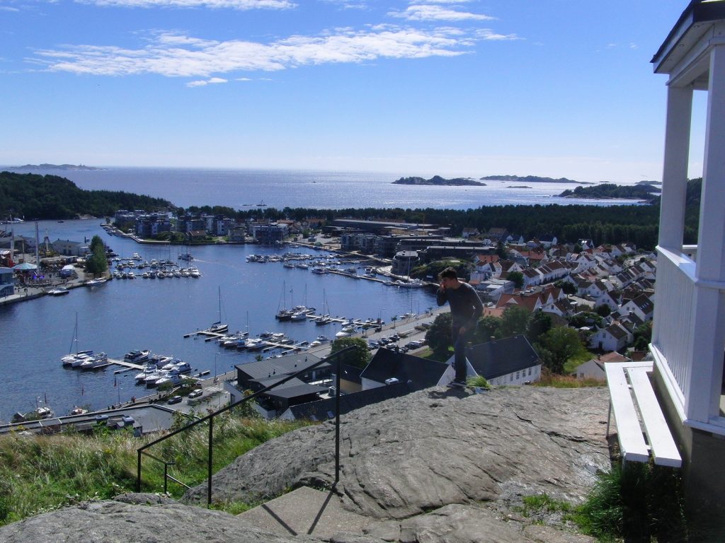 Mandal Strand