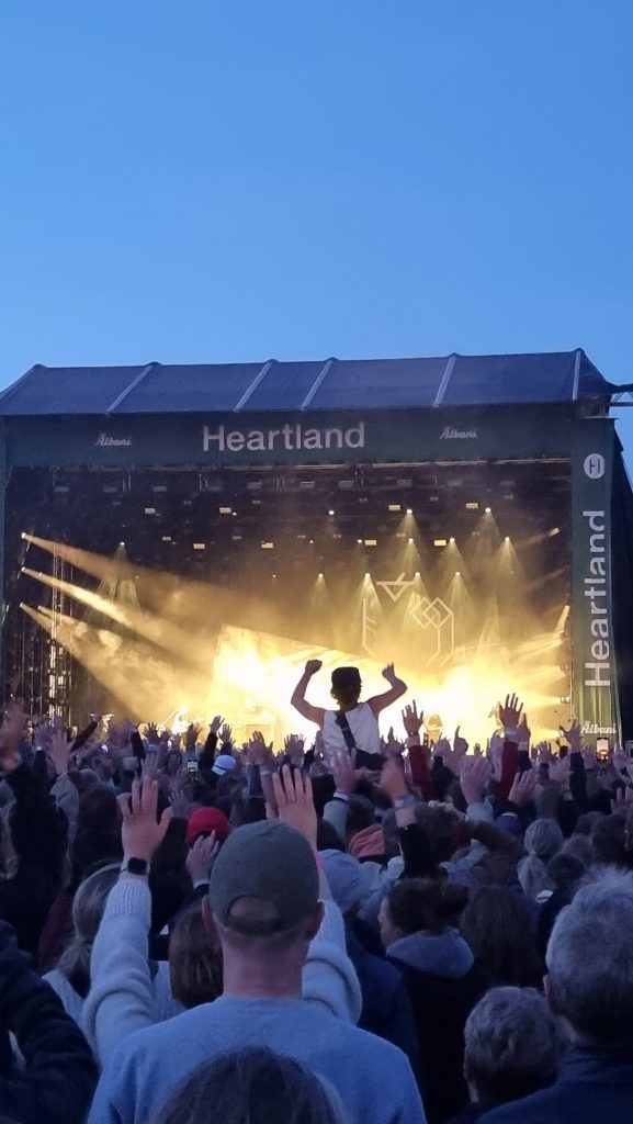 Dag 2 på Heartland Festival se billederne MitOdense