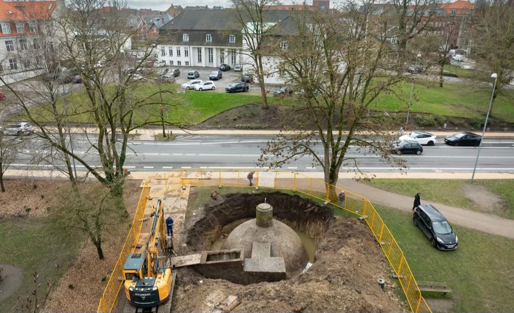 Bunkeren i Harald Blåtands voldgrav er fortid i Odense