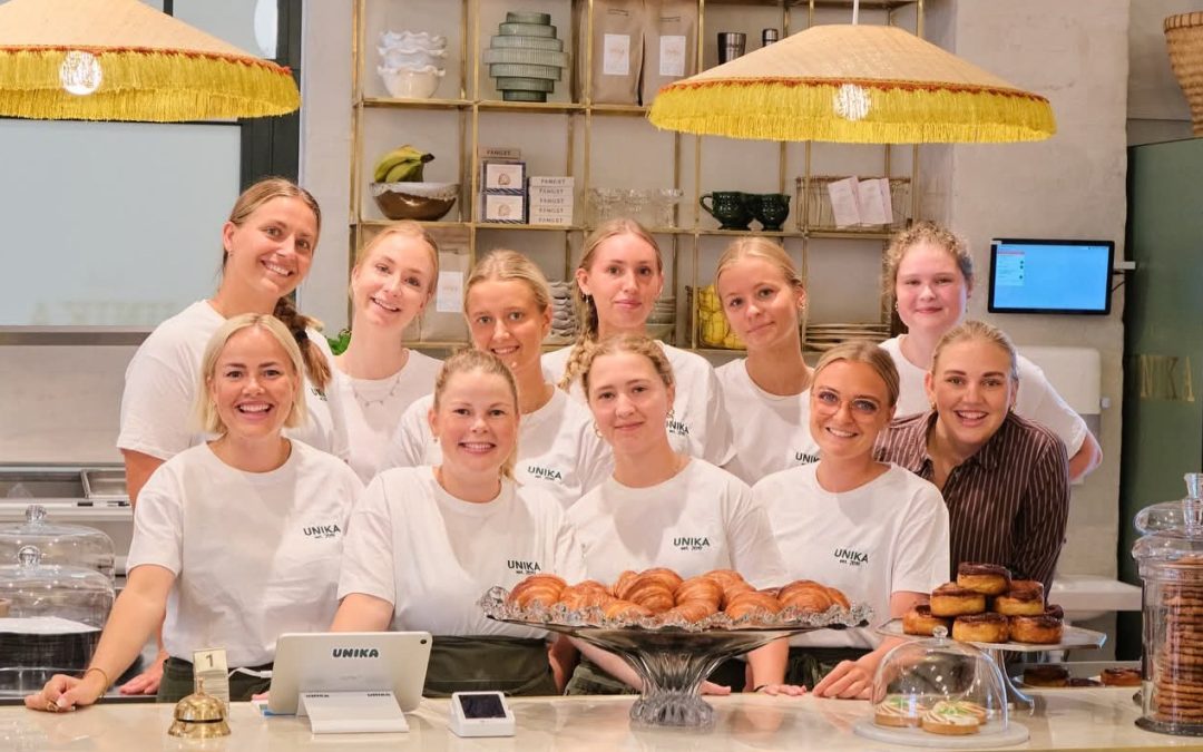 Café Unika åbnede med et brag i Odense – 1.000 gæster kiggede forbi