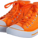 Koningsdag 2025: outfit inspiratie en tips voor leuke activiteiten 23 Koningsdag 2025 oranje gympen
