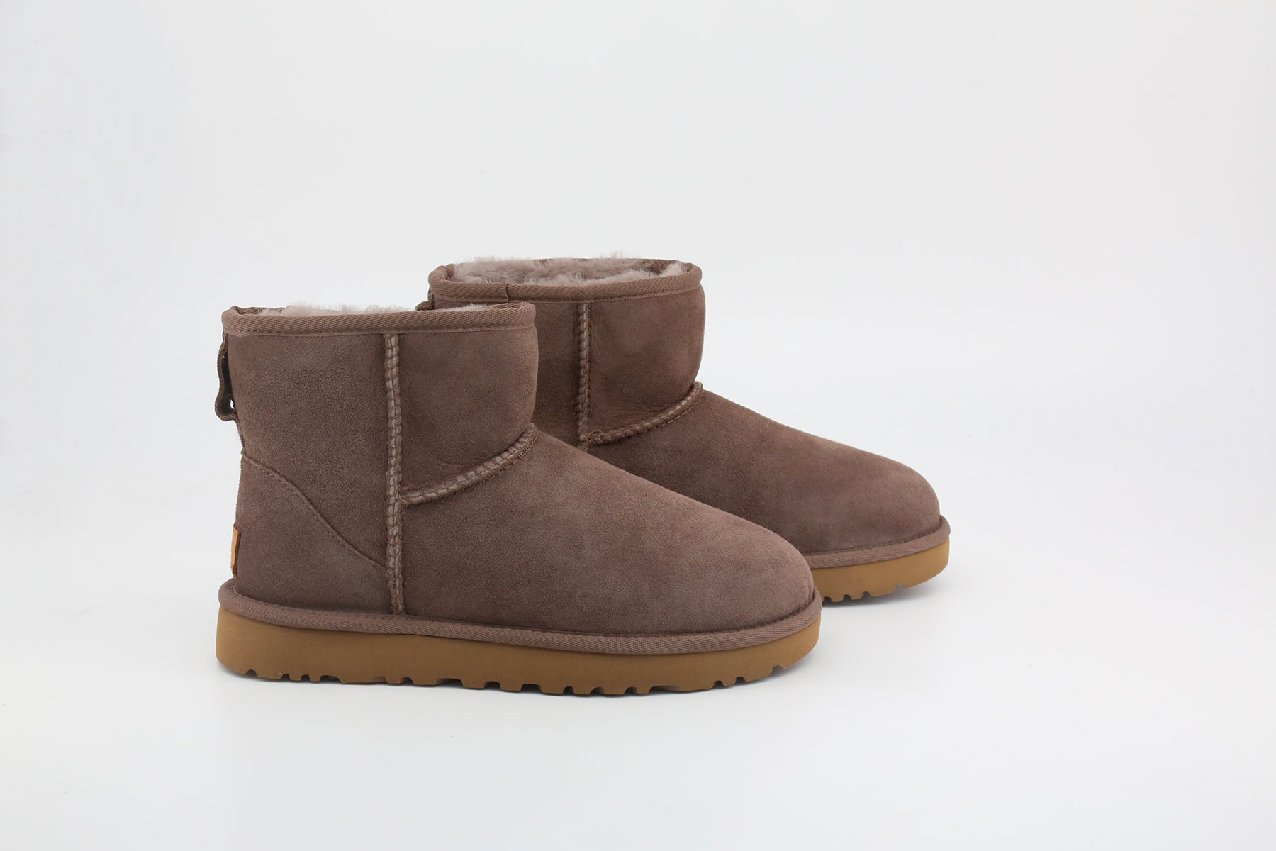 ugg-08