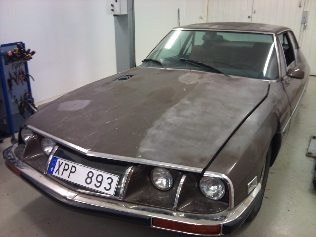 modevelopments classic car renovation paint interior veteranbil renovering lackering inredning citroen sm