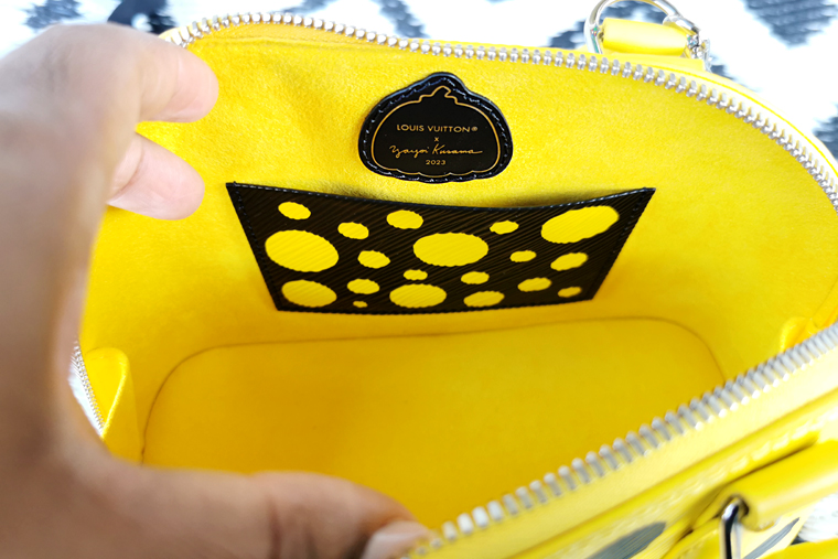 Louis Vuitton x Yayoi Kusama Alma BB Bag Mommyonline.nl