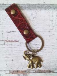 Schlüsselanhänger "Elefant" (rot-bronze) aus Leder - Mondspinne