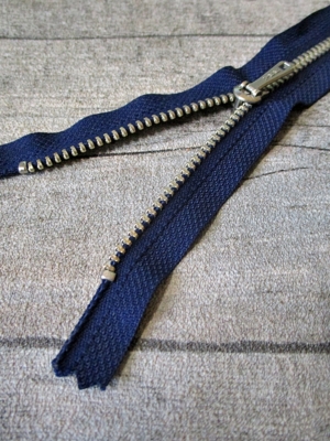 Reißverschluss dunkelblau altsilber 18 cm lang 2,7 cm breit YKK - MONDSPINNE