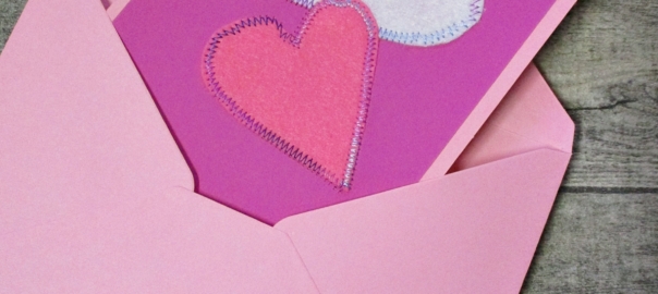 Grußkarte Klappkarte 2_Herzen pink-rosa - MONDSPINNE
