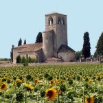 L'église de Cabanac et ses tournesols