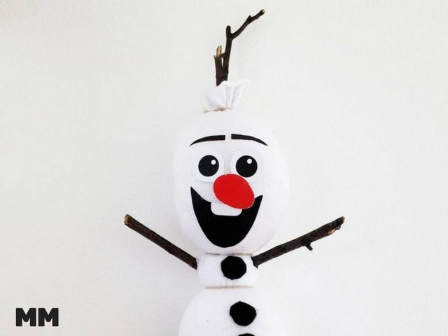 Olaf aus Socken zum Kuscheln