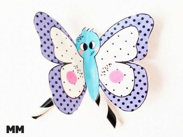 Fliegende Schmetterlinge DIY