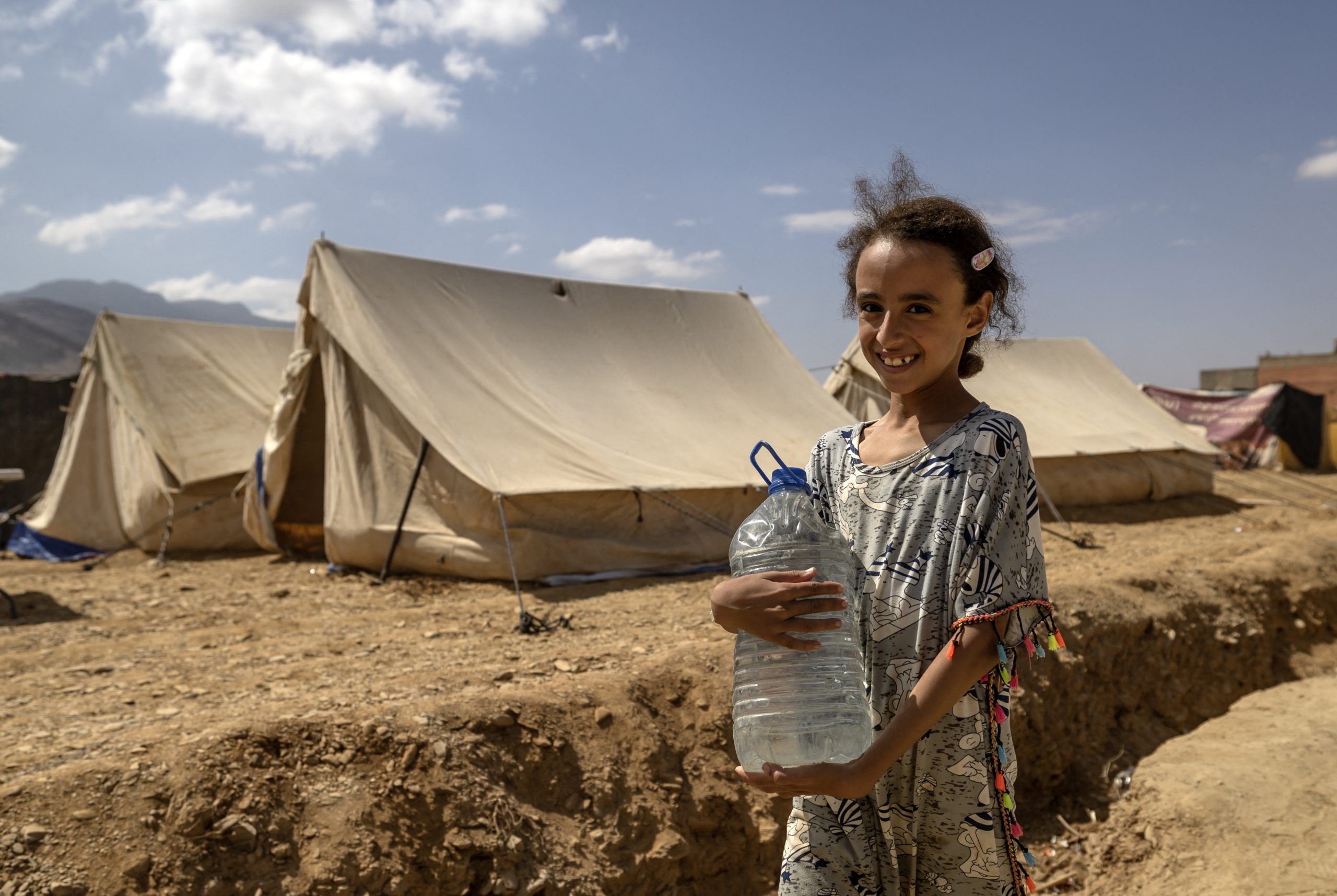 Au Maroc, les familles et les enfants dorment dehors et les femmes et les filles sont particulièrement vulnérables