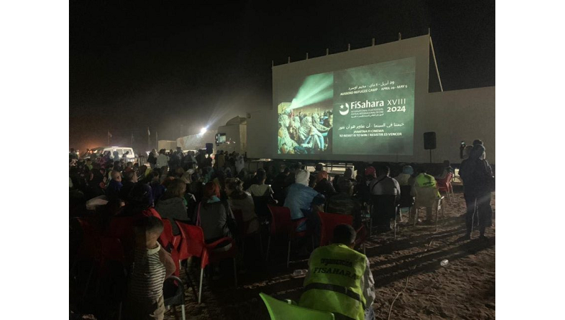 Fisahara : cinéma au milieu du désert pour poursuivre la lutte sahraouie.
