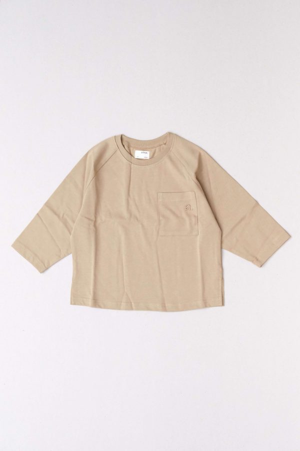 flatlay of the Duncan Longsleeve in Khaki by the brand Alfred