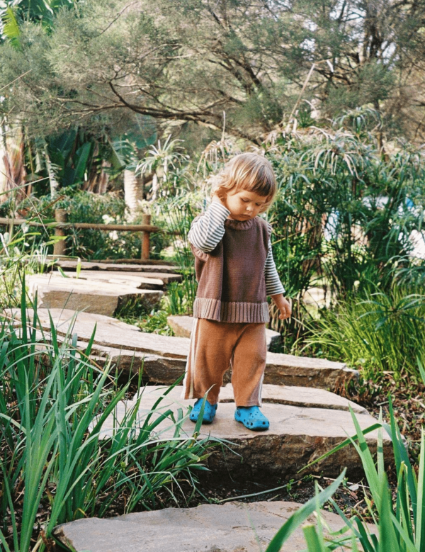 the Knitted Vest in Coco with Brownie Trim by the brand Summer and Storm
