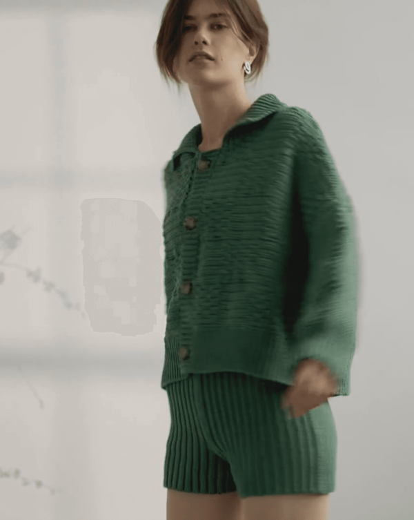 the Prietema Cardigan in Fern Green paired with the Pilnatis Shorts by The Knotty Ones