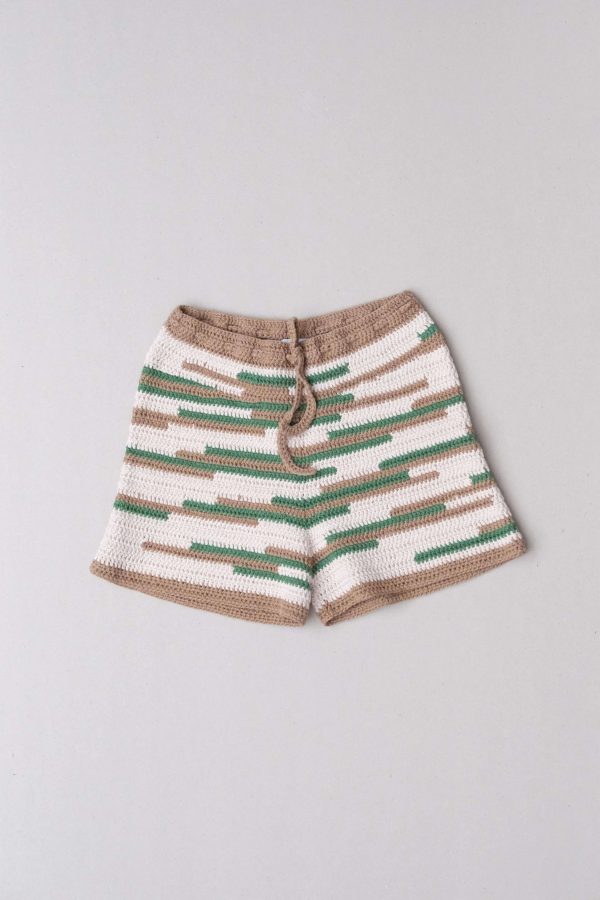 the knitted Zemelapis Shorts in Land by the brand The Knotty Ones