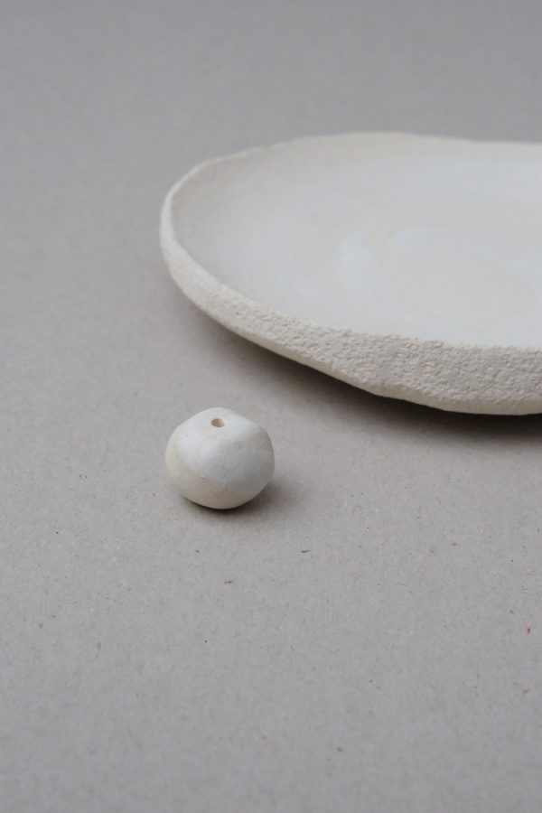 the ceramic Eira Ritual Dish by Marlies Huybs