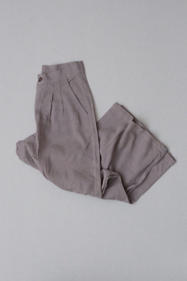 flatlay of the Ker Trousers in Taupe by the brand Bahhgoose