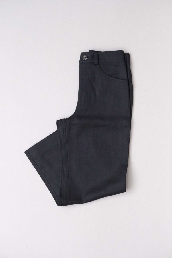 flatlay of the organic cotton & hemp Pierrot Pants in Black by the brand Harly Jae