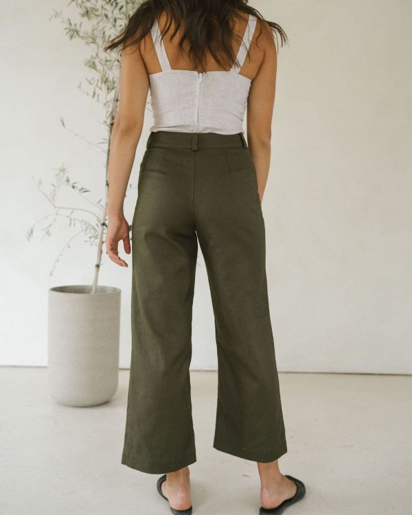 woman wearing the organic cotton & hemp Pierrot Pants in Olive by the brand Harly Jae