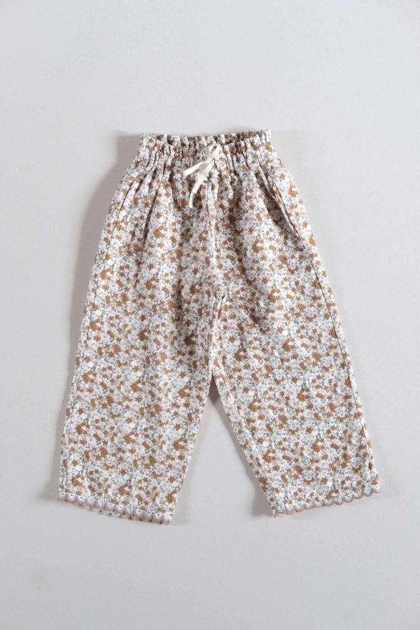 the organic cotton Claudia Pants in field flowers by the brand LiiLU
