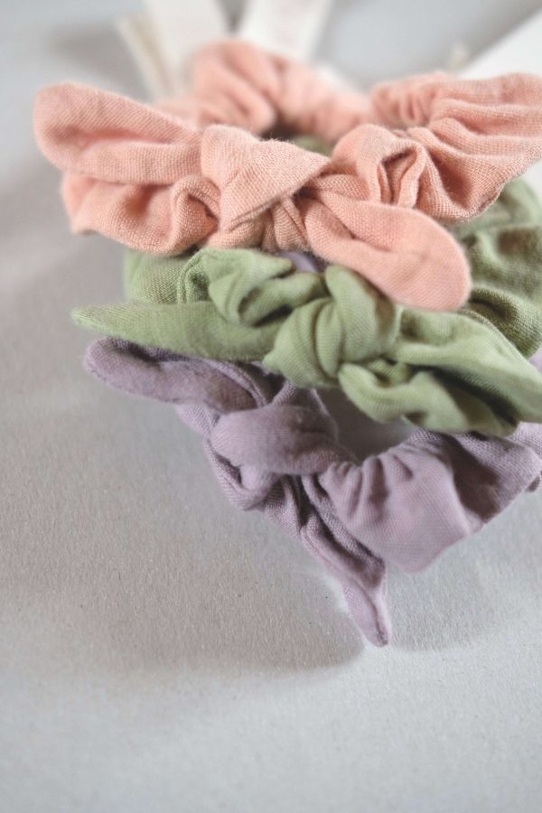 the organic cotton Hair Elastic Set in Dryed Green, Lavender & Peach by the brand LiiLU