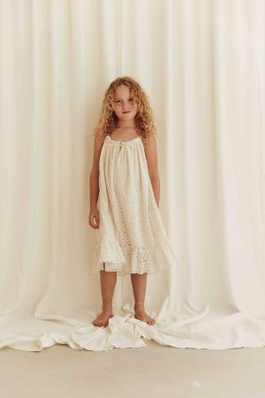 the organic cotton Lace Daisies Dress in Off White by the brand LiiLU