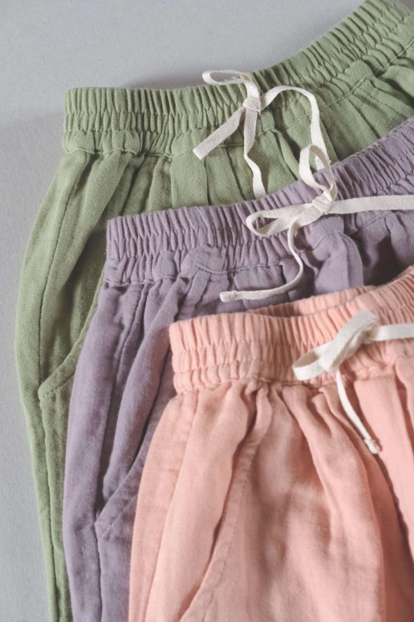 the organic cotton Levi Pants in Dryed Green, Lavender & Peach by the brand LiiLU