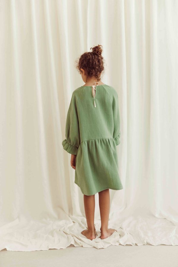 the organic cotton Lilou Dress in Dryed Green by the brand LiiLU