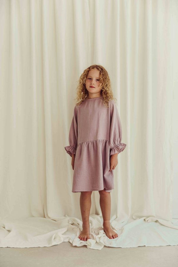 the organic cotton Lilou Dress in Lavender by the brand LiiLU