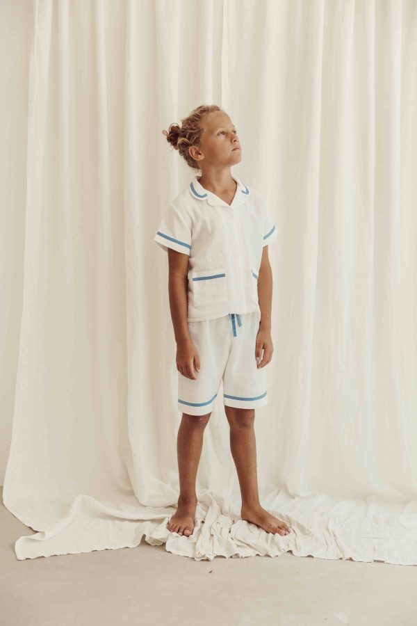 the organic cotton Pepijn PJ Set in Whisper White by the brand LiiLU