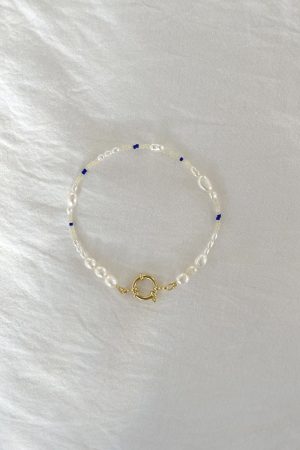 Pearl anklet 08 in white and Blue made for Morsel Store by the brand Lily & May