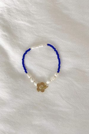 Pearl bracelet 09 in Blue & White made for Morsel Store by the brand Lily & May