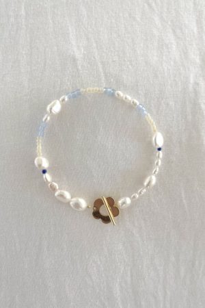 Pearl bracelet 12 in White & Blue made for Morsel Store by the brand Lily & May