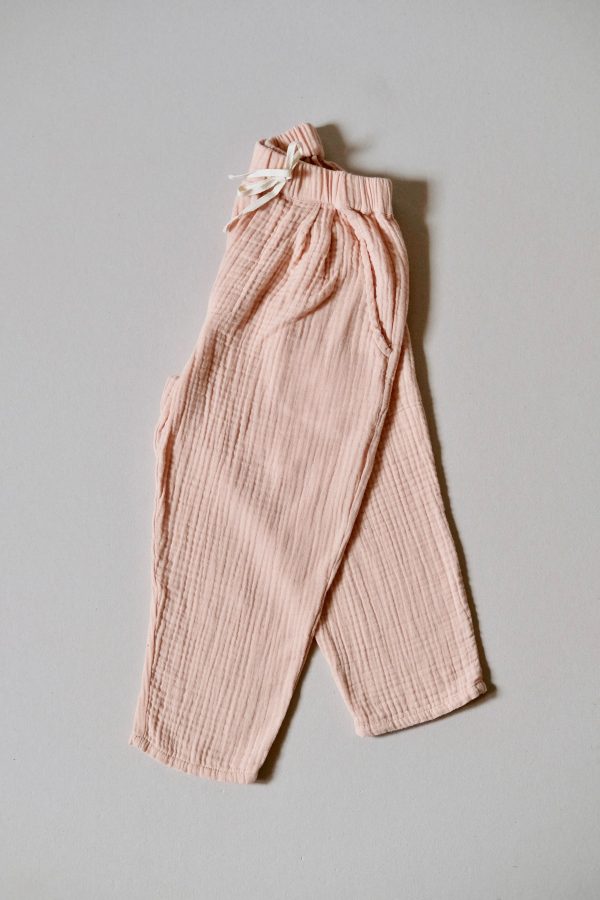 the Levi Pant in Nude organic muslin cotton by the sustainable brand LiiLU, curated by Morsel Store located on Mallorca