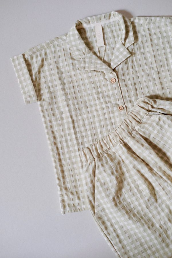 the Mateo Shirt in Tea organic cotton paired with the matching Remy Pant by the sustainable brand LiiLU, curated by Morsel Store, located on Mallorca