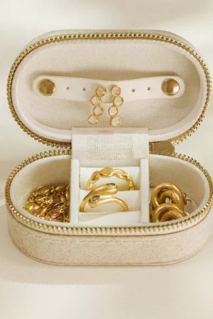 the Jewelry Box in linen & cotton by the sustainable brand Agapé Studio, curated by Morsel Store