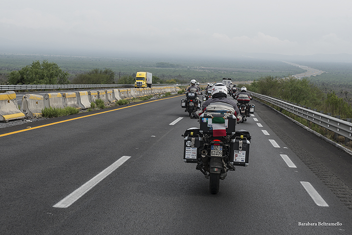 MfP strade da Monterrey verso il confine con gli USA